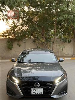 نیسان ئەلتیما